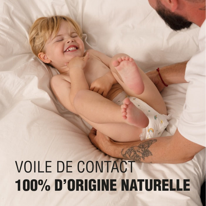 Couche avec voile de contact naturel
